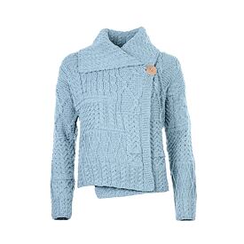 Damen Wollpullover Merino mit Knopf hellblau