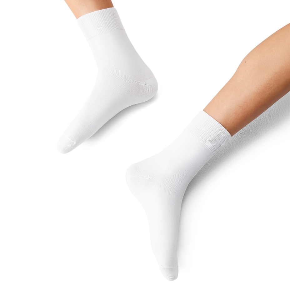 Baumwollsocken ohne Gummi weiß