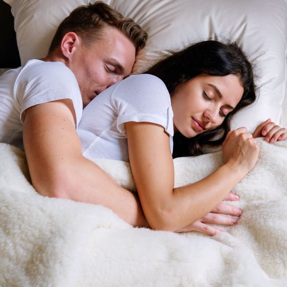 Schafwolldecke doppellagig natürlich